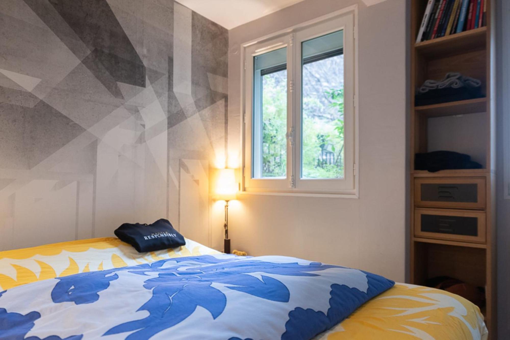 Spacious Nest With Terrace Near Batignolles